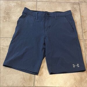 Under Armour Boys Navy Athletic Performance Shorts size 12